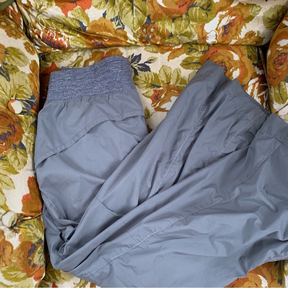 Studio pants lulu lemon - Picture 2 of 4